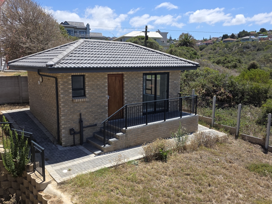 6 Bedroom Property for Sale in Dana Bay Western Cape